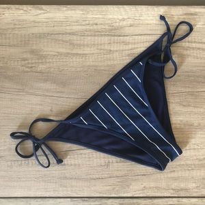 A&F Navy & White Striped Bikini Bottom (small)